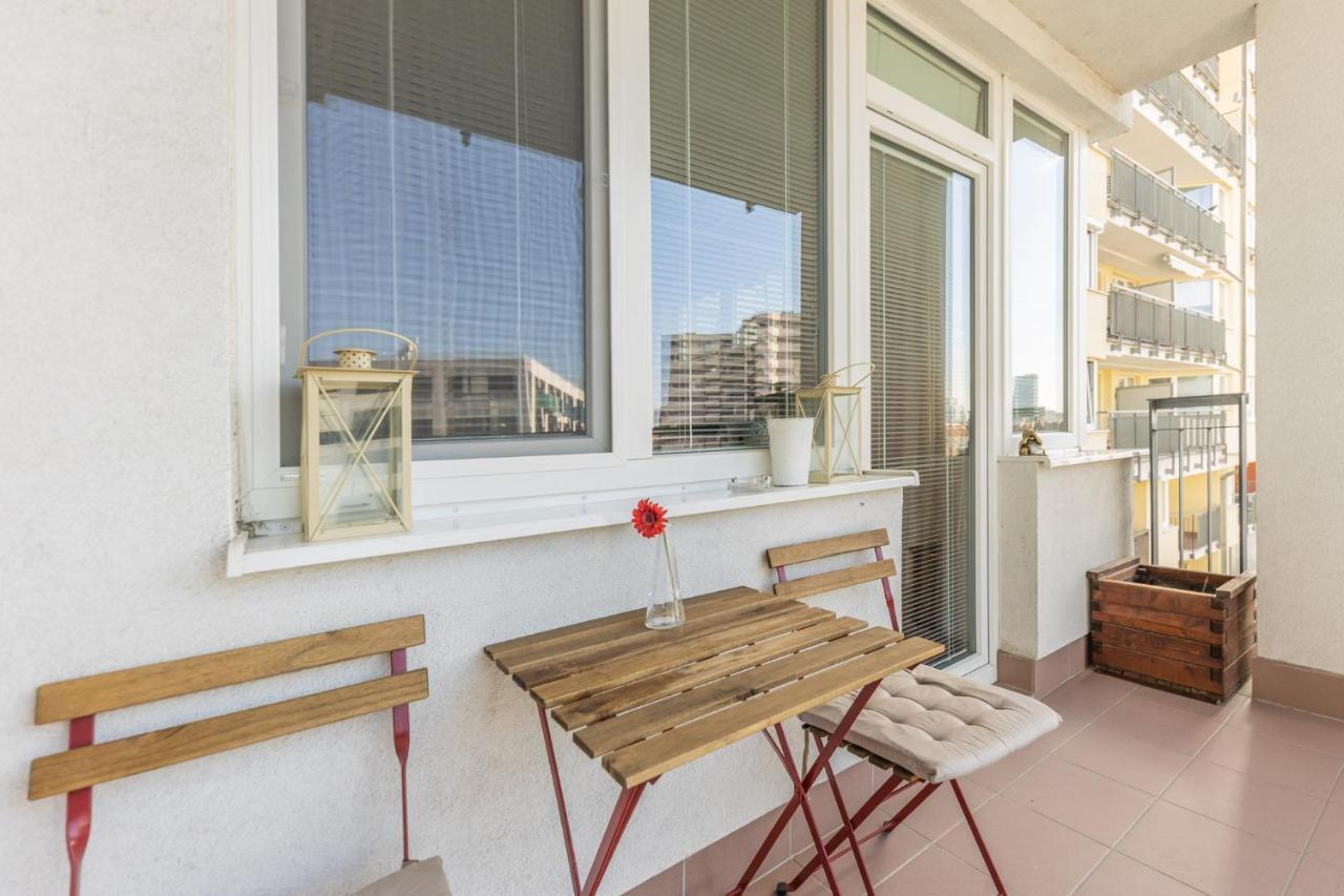 Apartman V Aleji Bratislava Exterior photo
